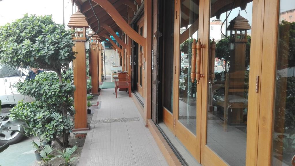 Hotel Dingar Мандалай Экстерьер фото